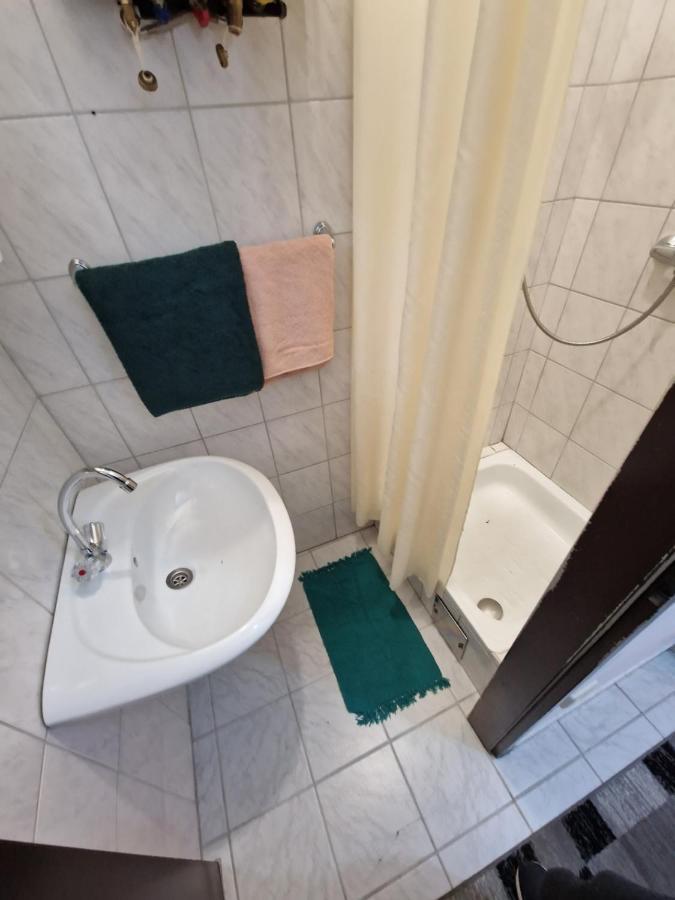 וינה Central City Apartment מראה חיצוני תמונה